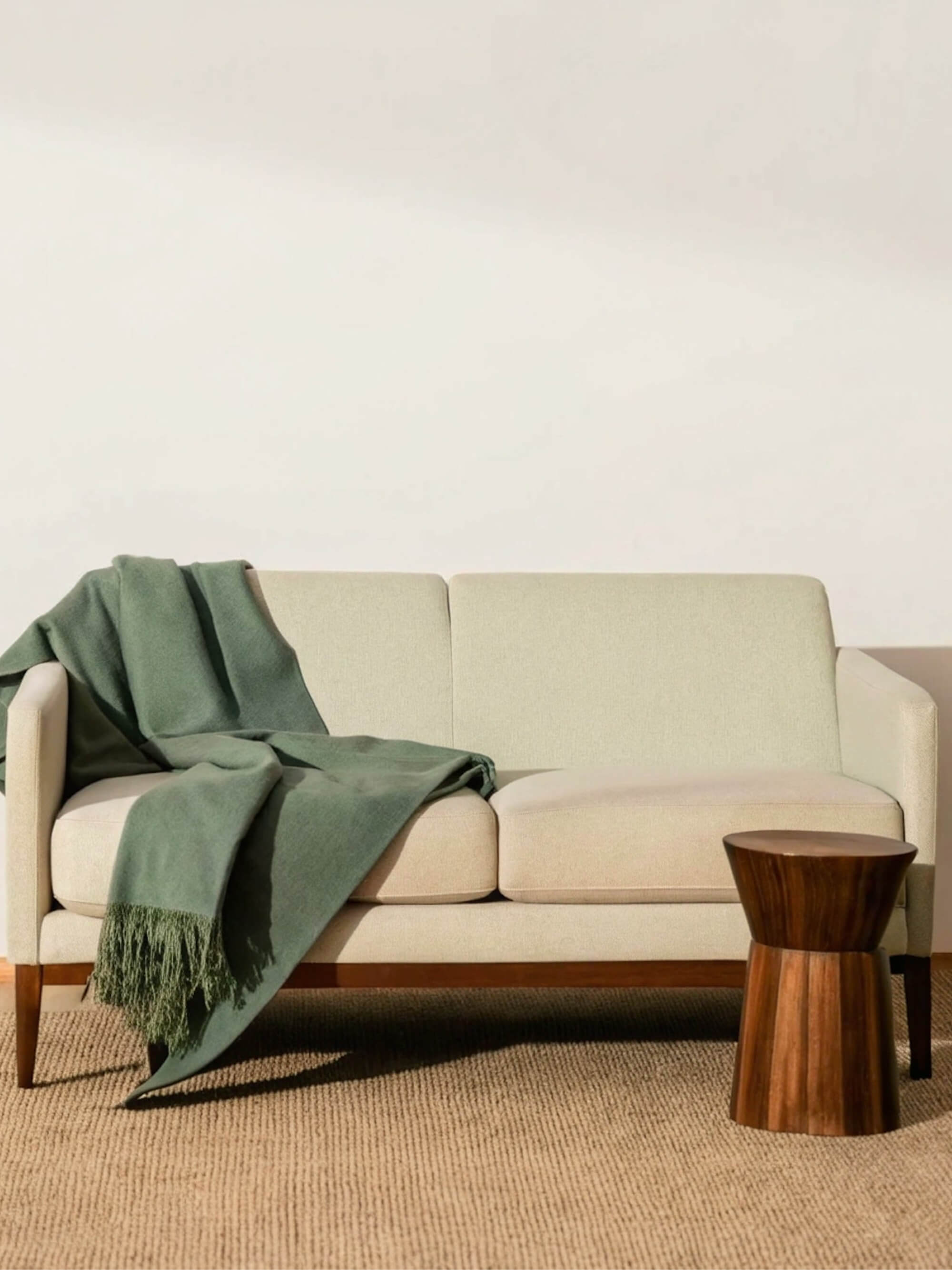 Astrid Sofa